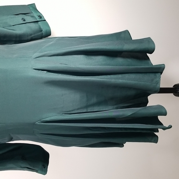 Katherine Barclay Hidden Button Down Mini Dress - Picture 5 of 8